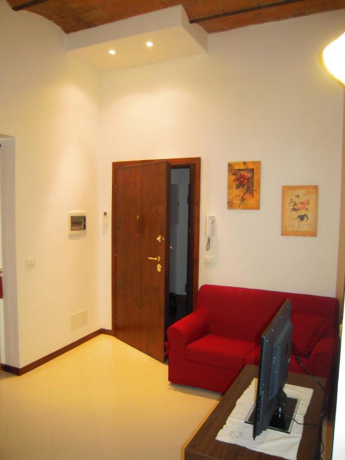 Magnolia - Large And Comfortable Studio Flat Флоренция Экстерьер фото